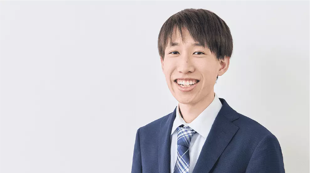 INTERVIEW 先輩社員インタビュー